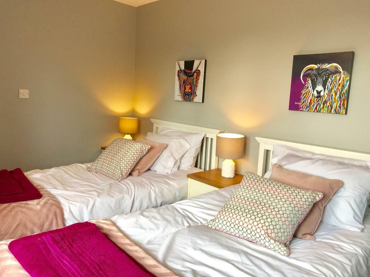 Hunters Lodge Exeter, Free Parking, Country Views, Great Wi-Fi, Large Garden Poltimore Εξωτερικό φωτογραφία