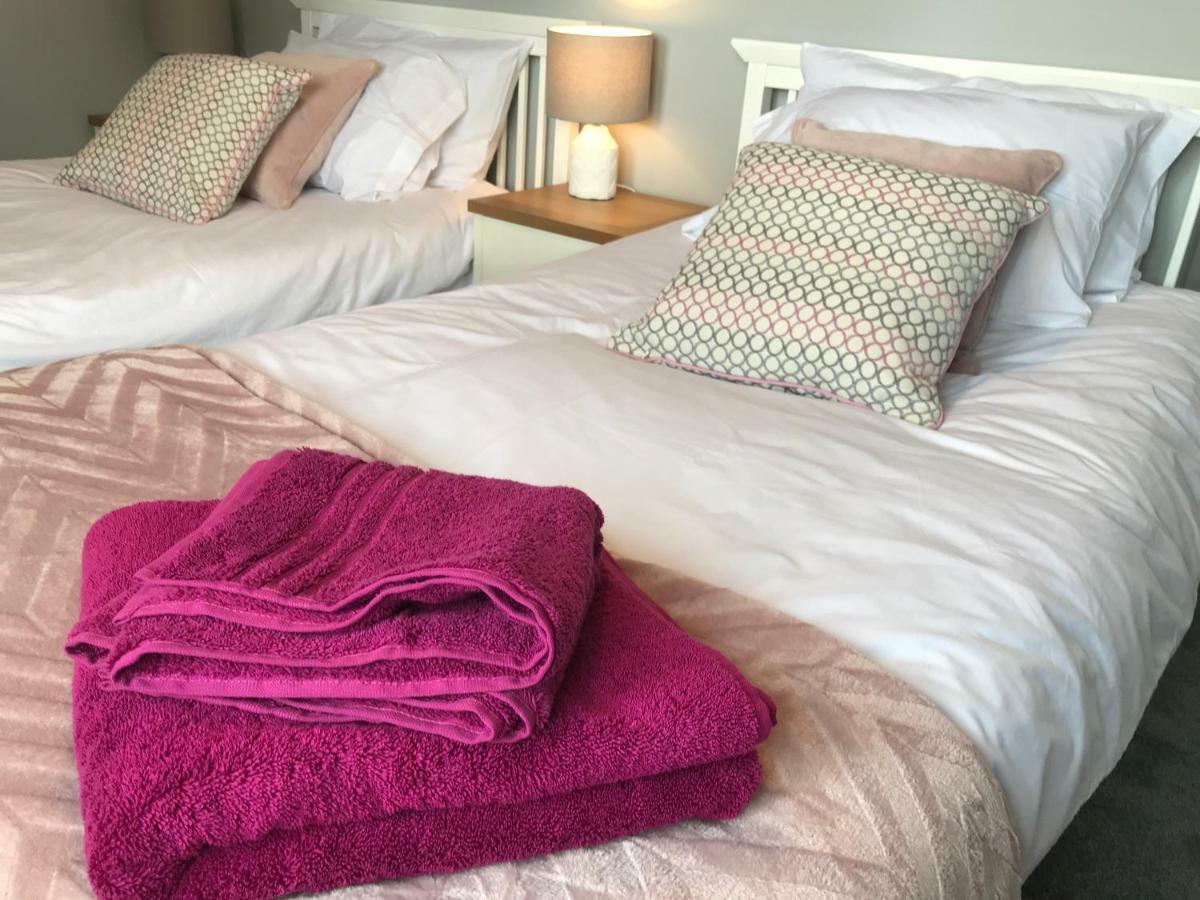 Hunters Lodge Exeter, Free Parking, Country Views, Great Wi-Fi, Large Garden Poltimore Εξωτερικό φωτογραφία
